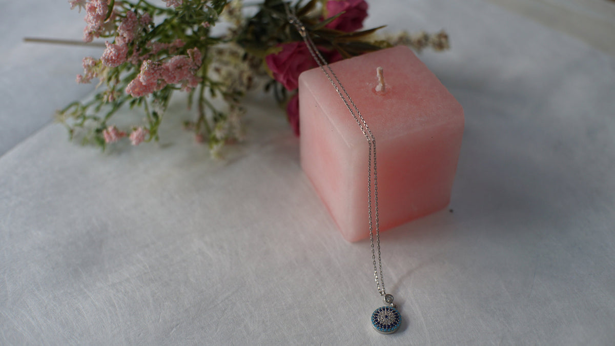 Minimalist Evil Eye Necklace, Dainty Evil Eye Pendant, Tiny Evil Eye Talisman Protection Necklace, Blue Eye Bead, Protection Amulet Pendant
